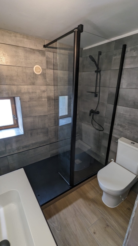 Salle d'eau clef en main, Genouilly, B&C, Genouilly, B&C