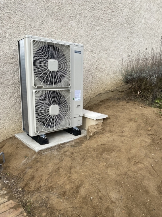 Installation pompe à chaleur air/eau et air/air, Verdun-sur-le-Doubs, B&C